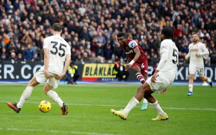 PADANG MEDIA - Hasil West Ham Vs Man United: Apa Penyebab Kekalahan MU?